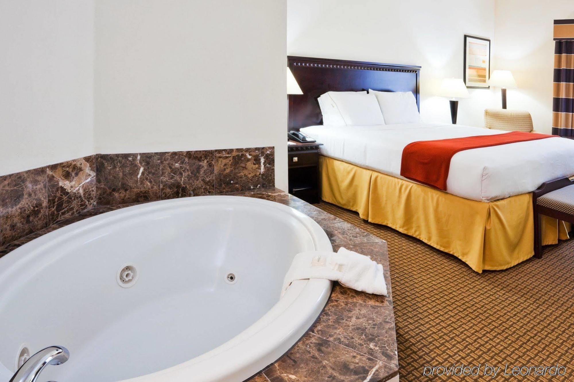 Holiday Inn Express Hotel & Suites Bartow By Ihg Zewnętrze zdjęcie